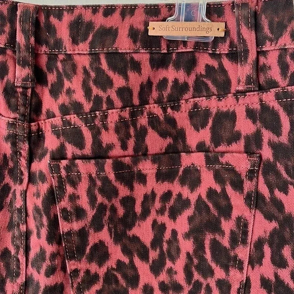 Leopard Print Long Pants Straight Leg Womens 10 Stretch Mob Wife Unique - Picture 8 of 17